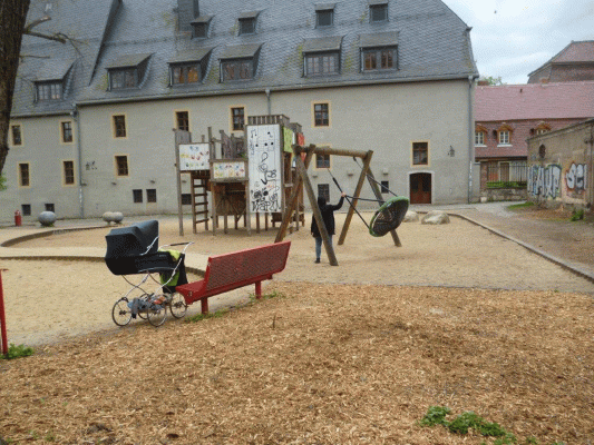 Spielplatz alt