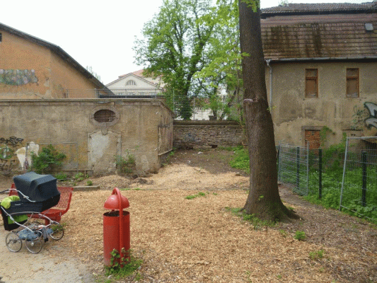 Spielplatz alt
